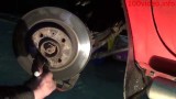 Замена передних тормозных дисков и колодок Renault Kangoo