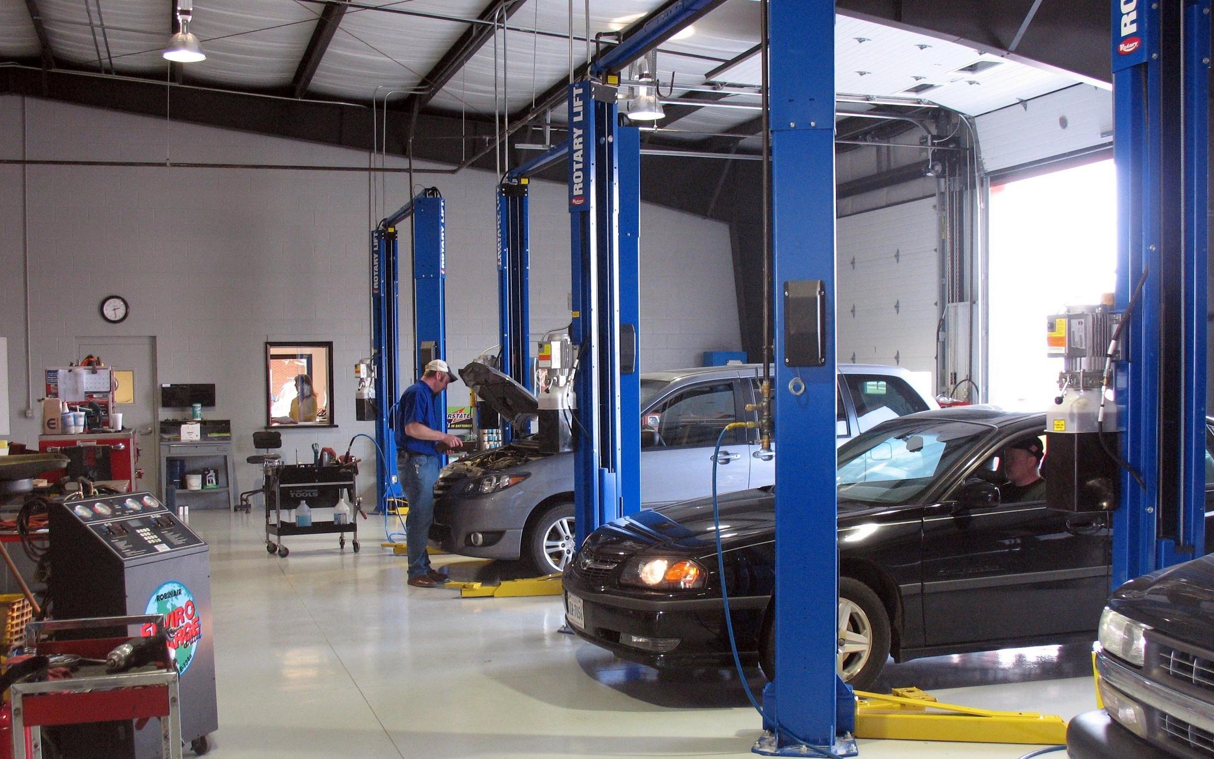 современный автосервис. какой автосервис выбрать. стоа. какой автосервис выбрать. станция техобслуживания автомобилей.