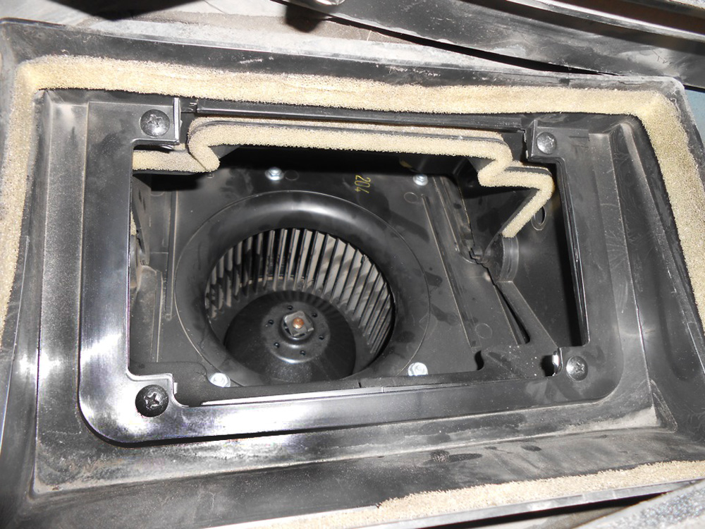 Демонтаж мотор-вентилятора