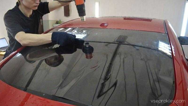 Растонировка автомобиля мастером из автосервиса Как снять пленку со стекла автомобиля